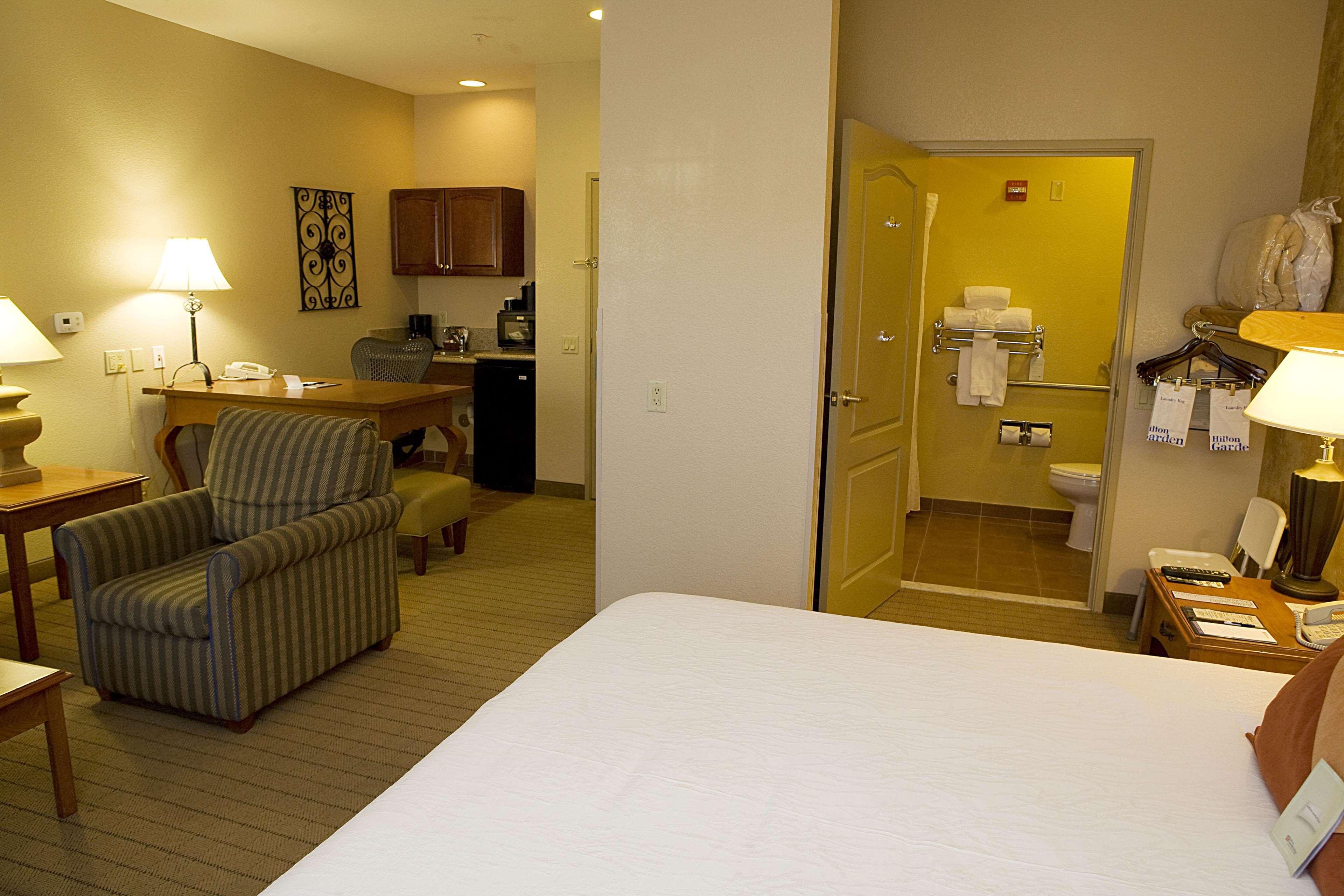 Hilton Garden Inn Phoenix Airport Buitenkant foto