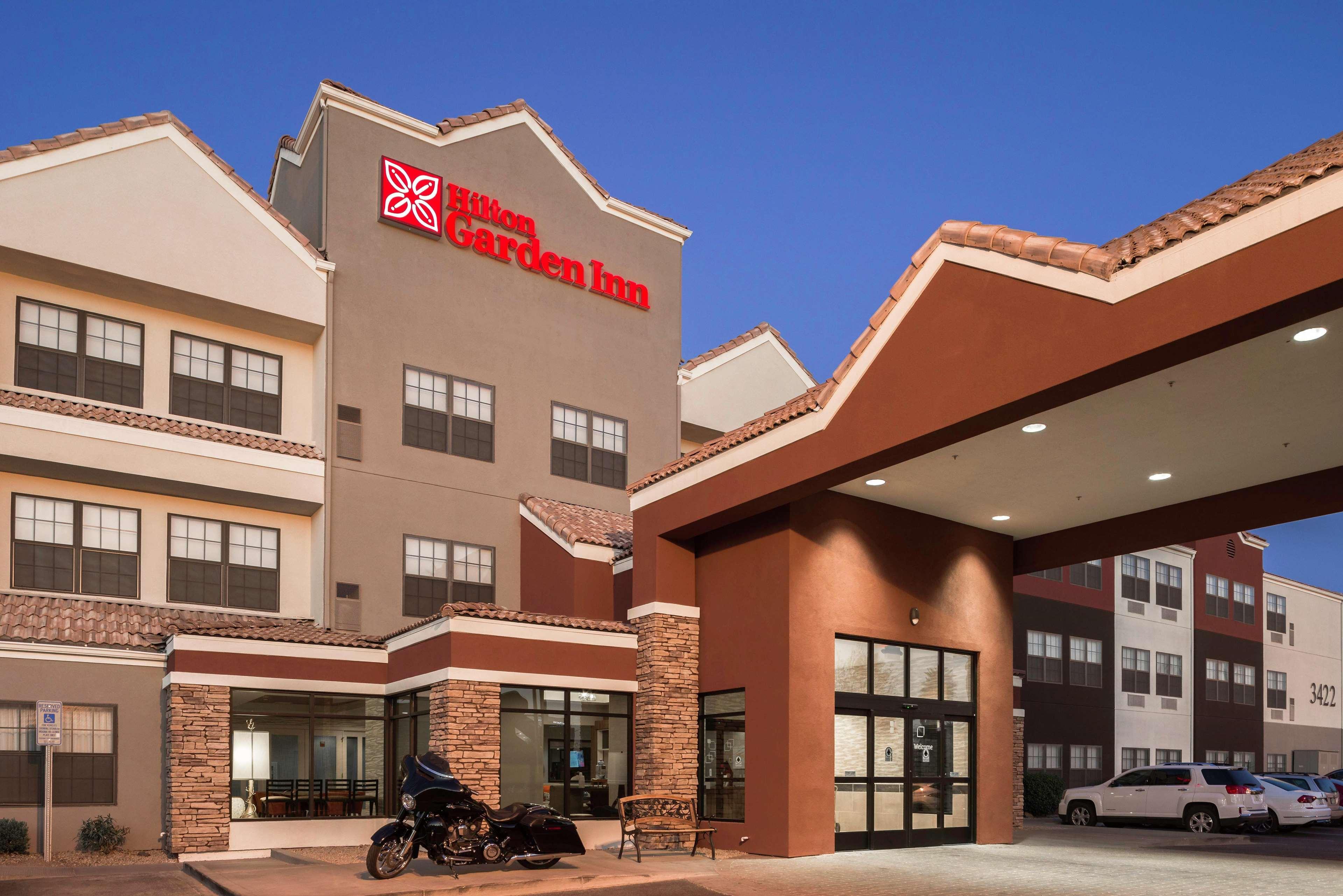 Hilton Garden Inn Phoenix Airport Buitenkant foto