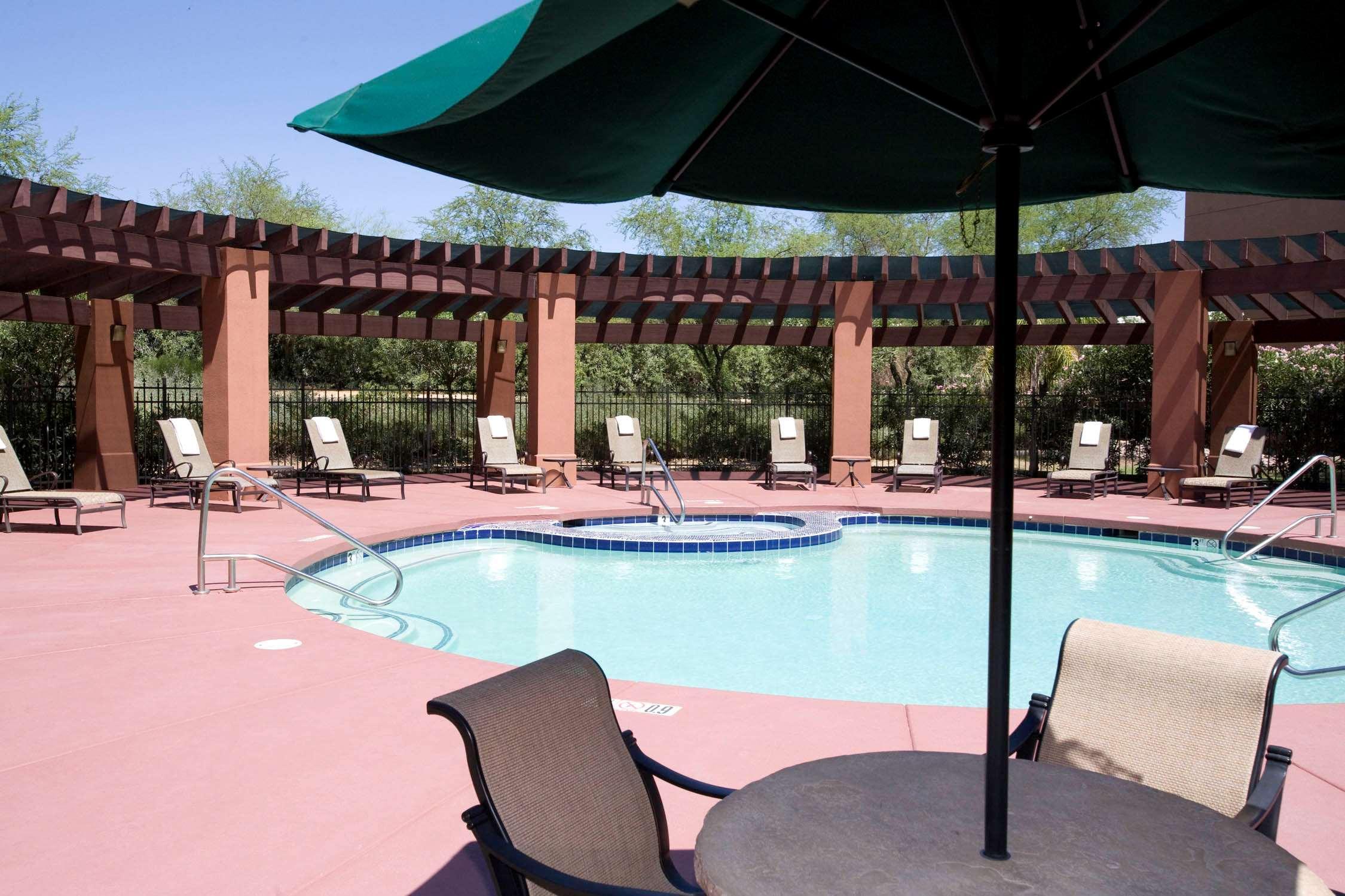 Hilton Garden Inn Phoenix Airport Buitenkant foto