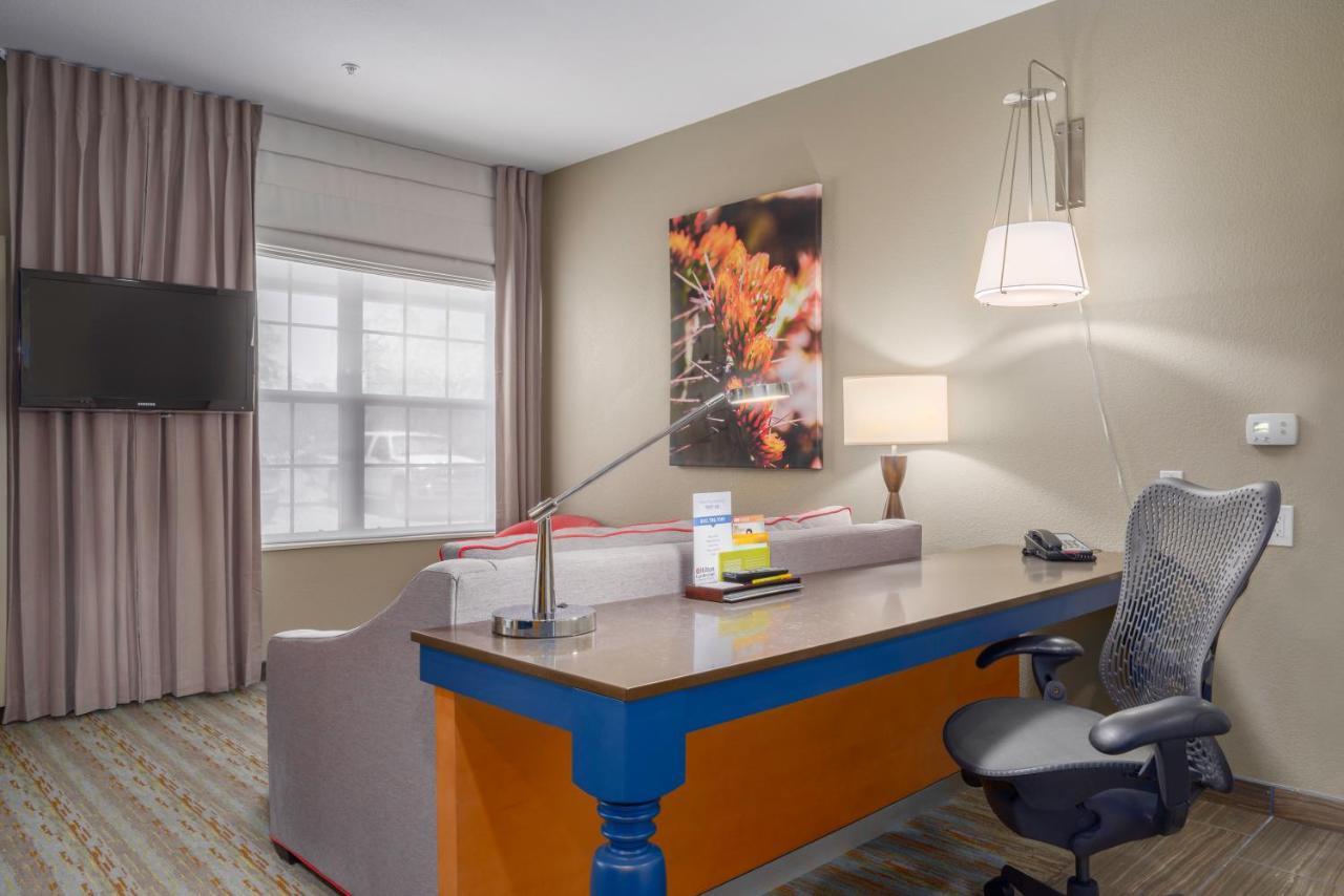 Hilton Garden Inn Phoenix Airport Buitenkant foto
